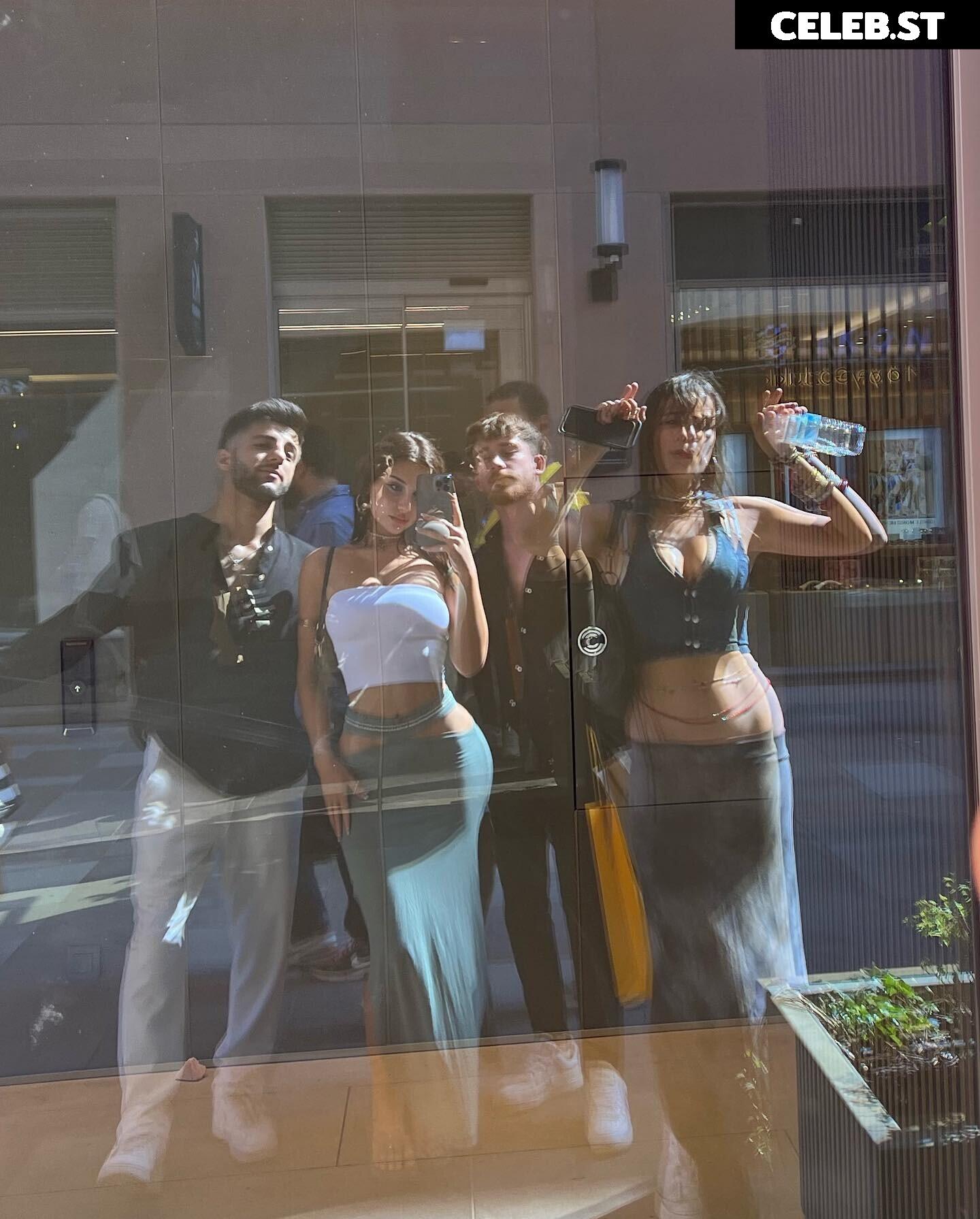 Mikaela Testa / @mikaelatestaa / @mikkimouse404 Image 20193325