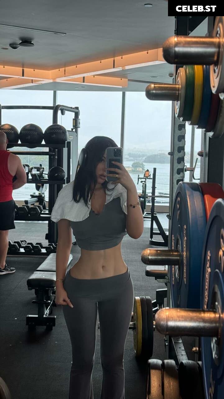 Mikaela Testa / @mikaelatestaa / @mikkimouse404 Image 20193346