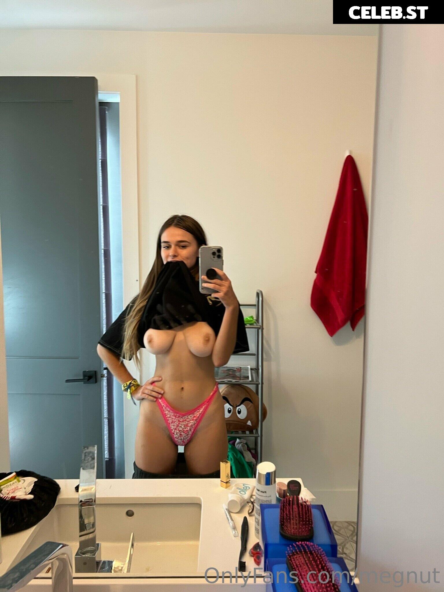 Megan Guthrie / megnutt02 / megnut Image 20192557