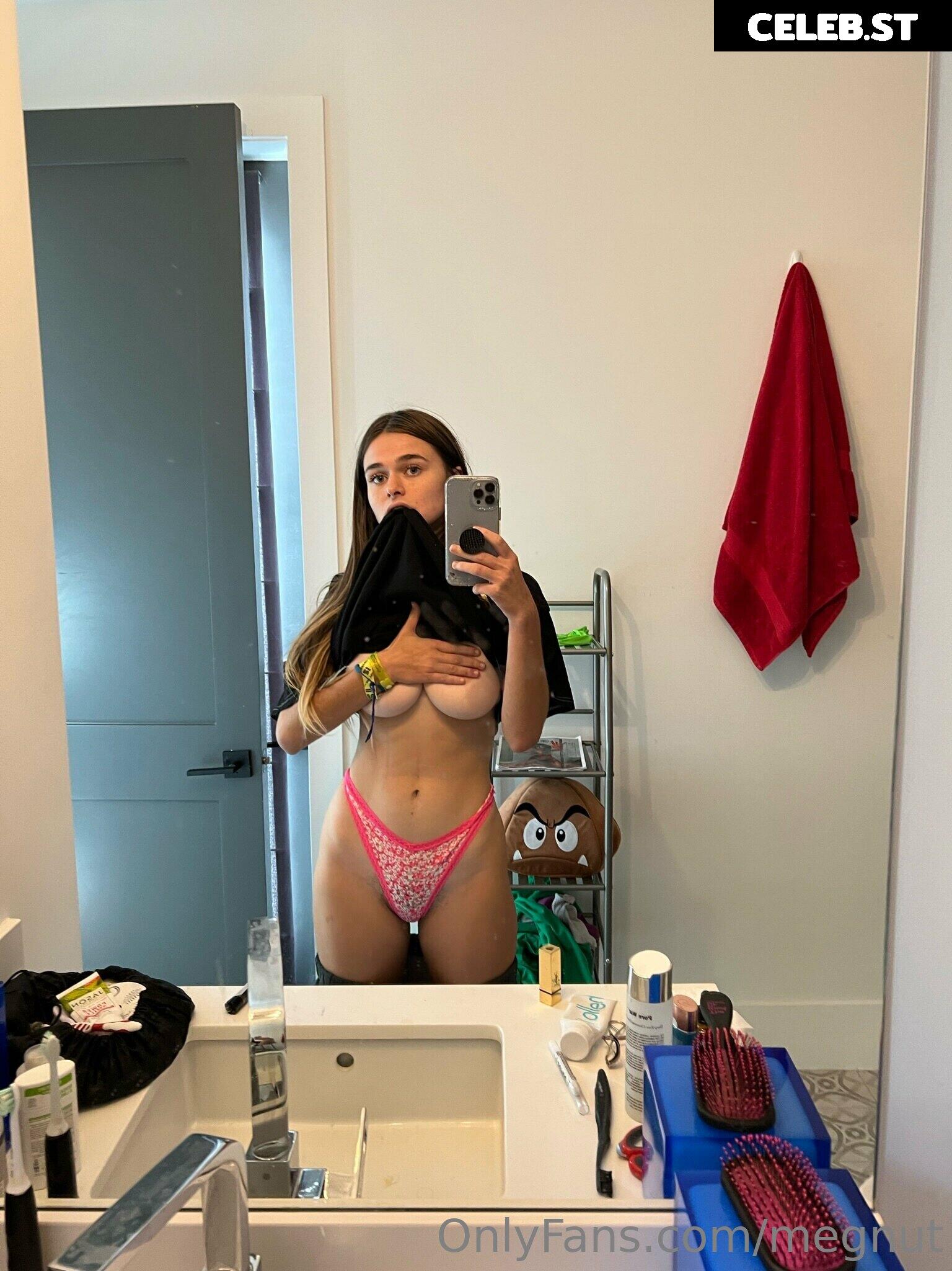 Megan Guthrie / megnutt02 / megnut Image 20192544