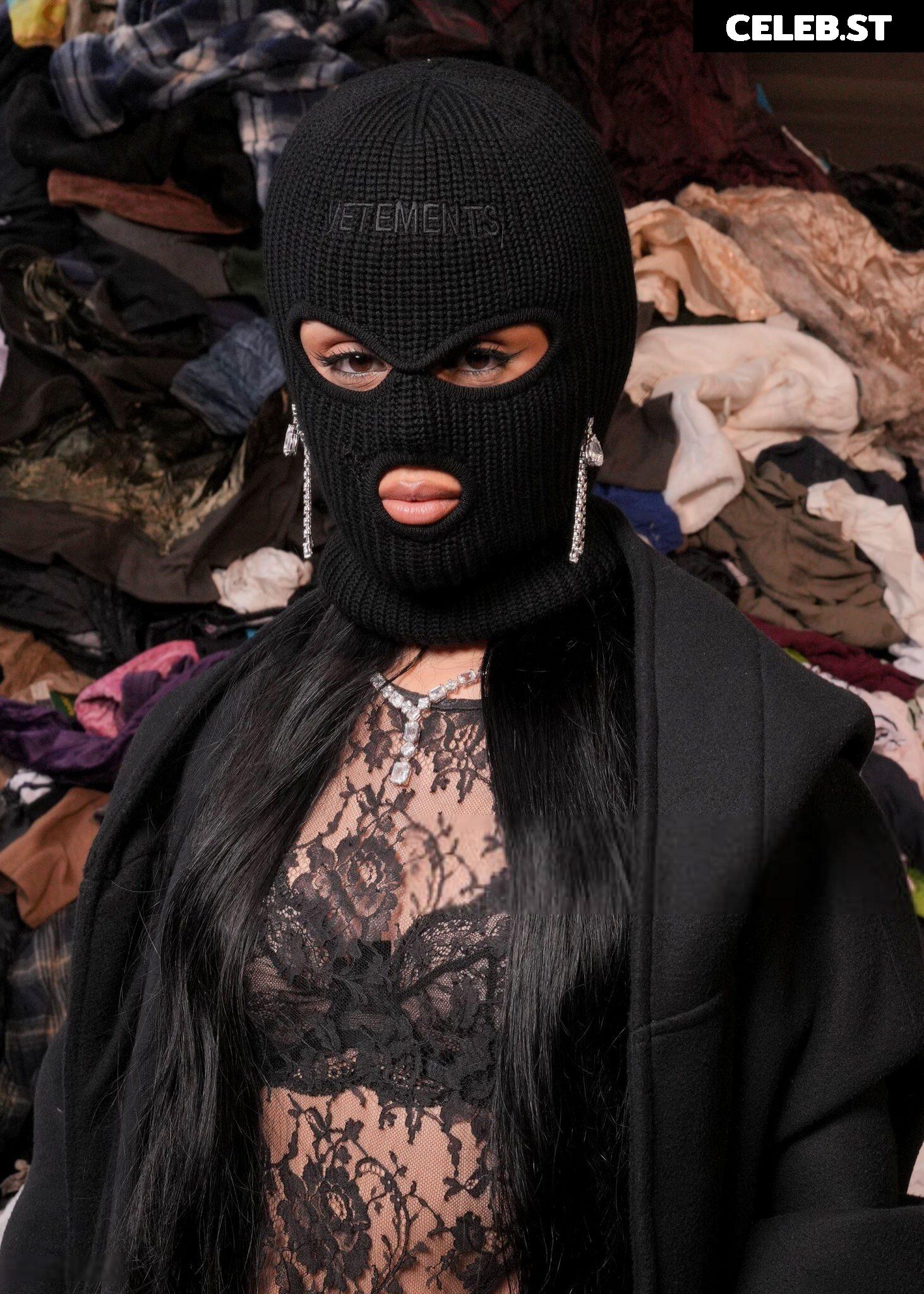 Camila Cabello Image 2019983