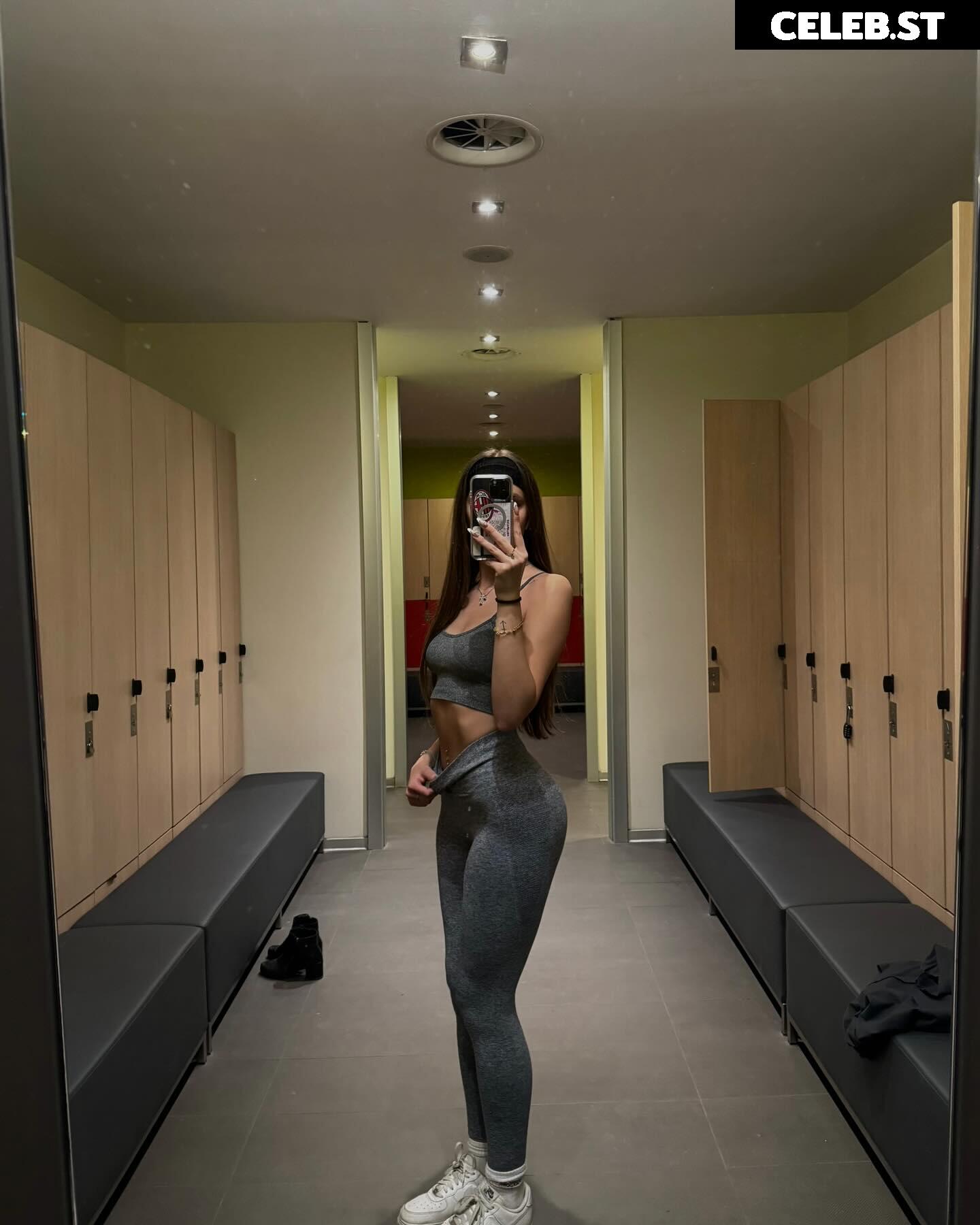 Alice Perego Image 20180538
