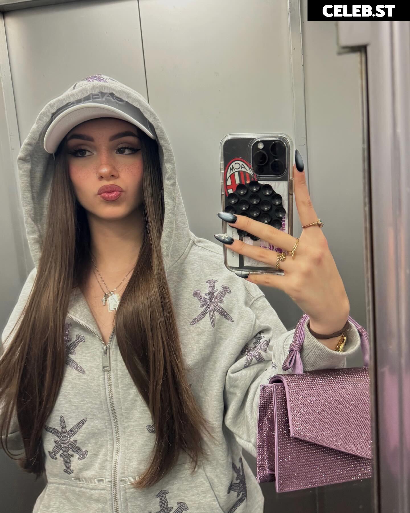 Alice Perego Image 20180549
