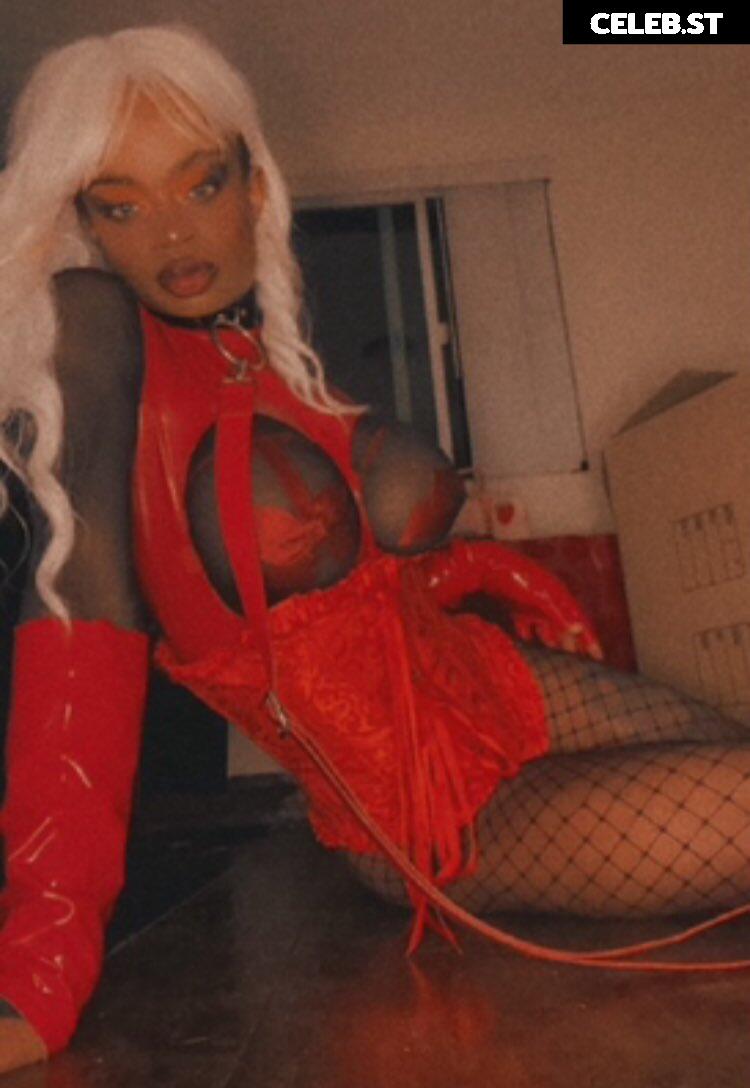 thebanannaqueen Image 20189295