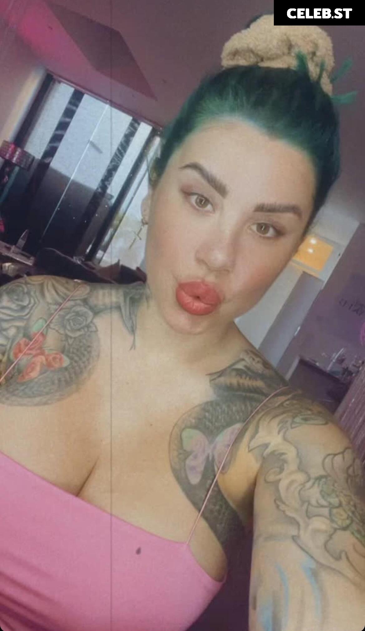 Kate Merlan Image 2005815