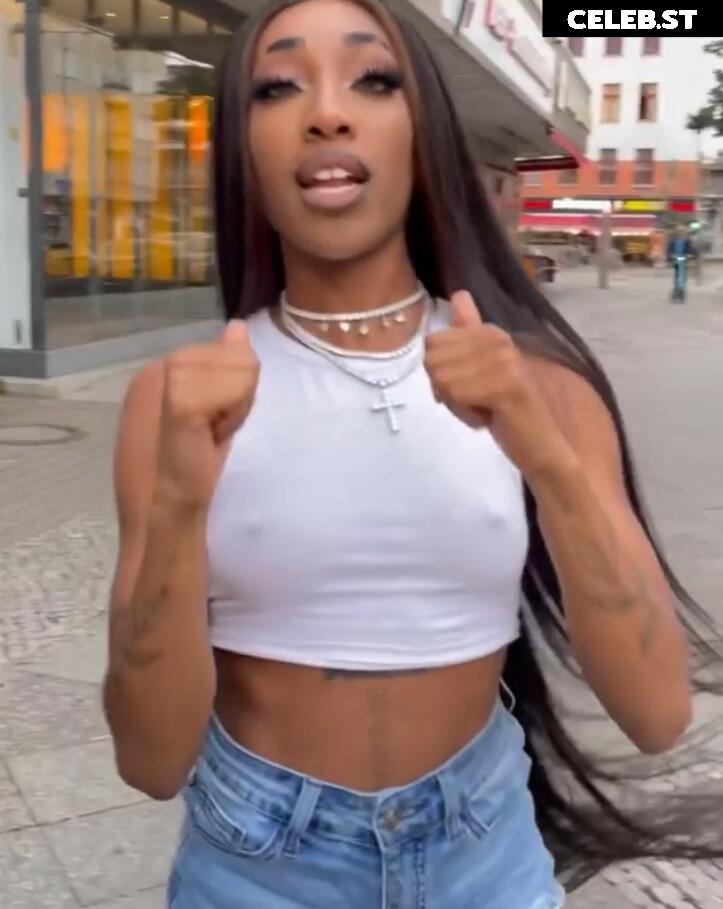 Eunique Image 2005998