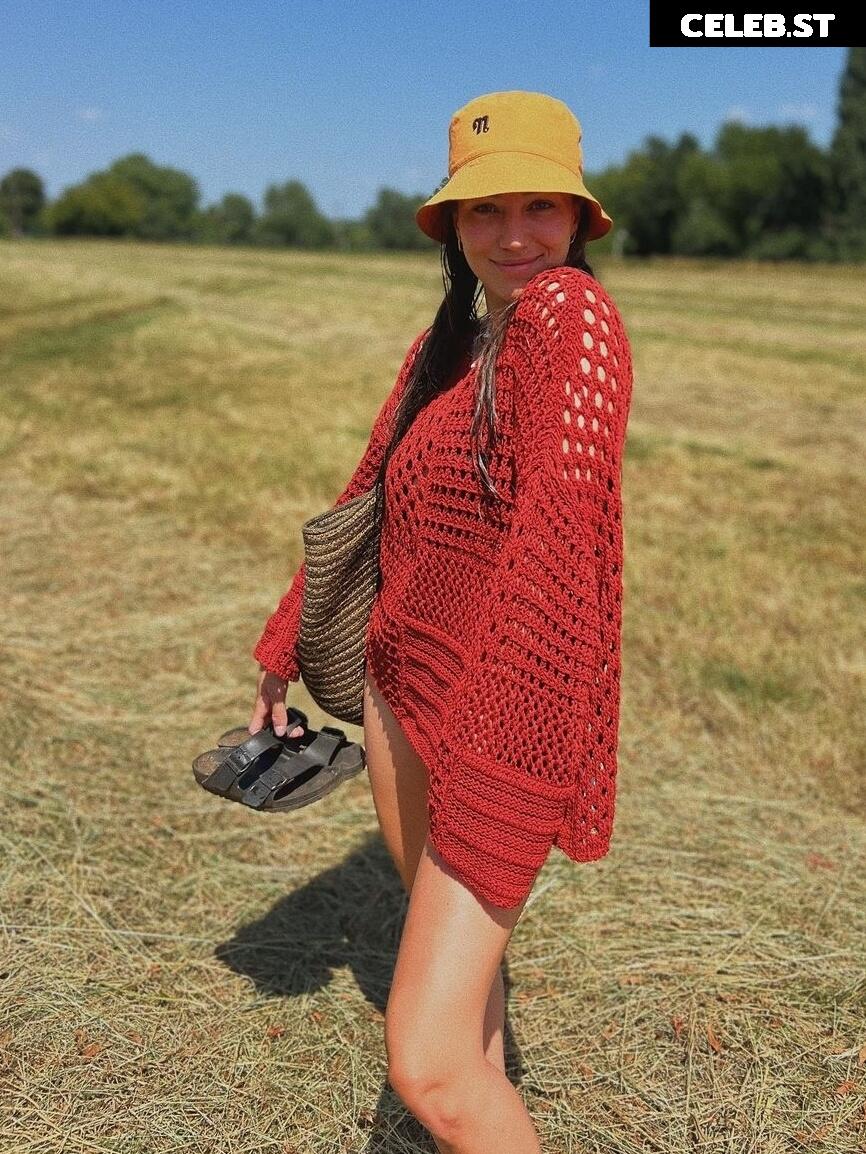 Vildan Cirpan Image 2006464