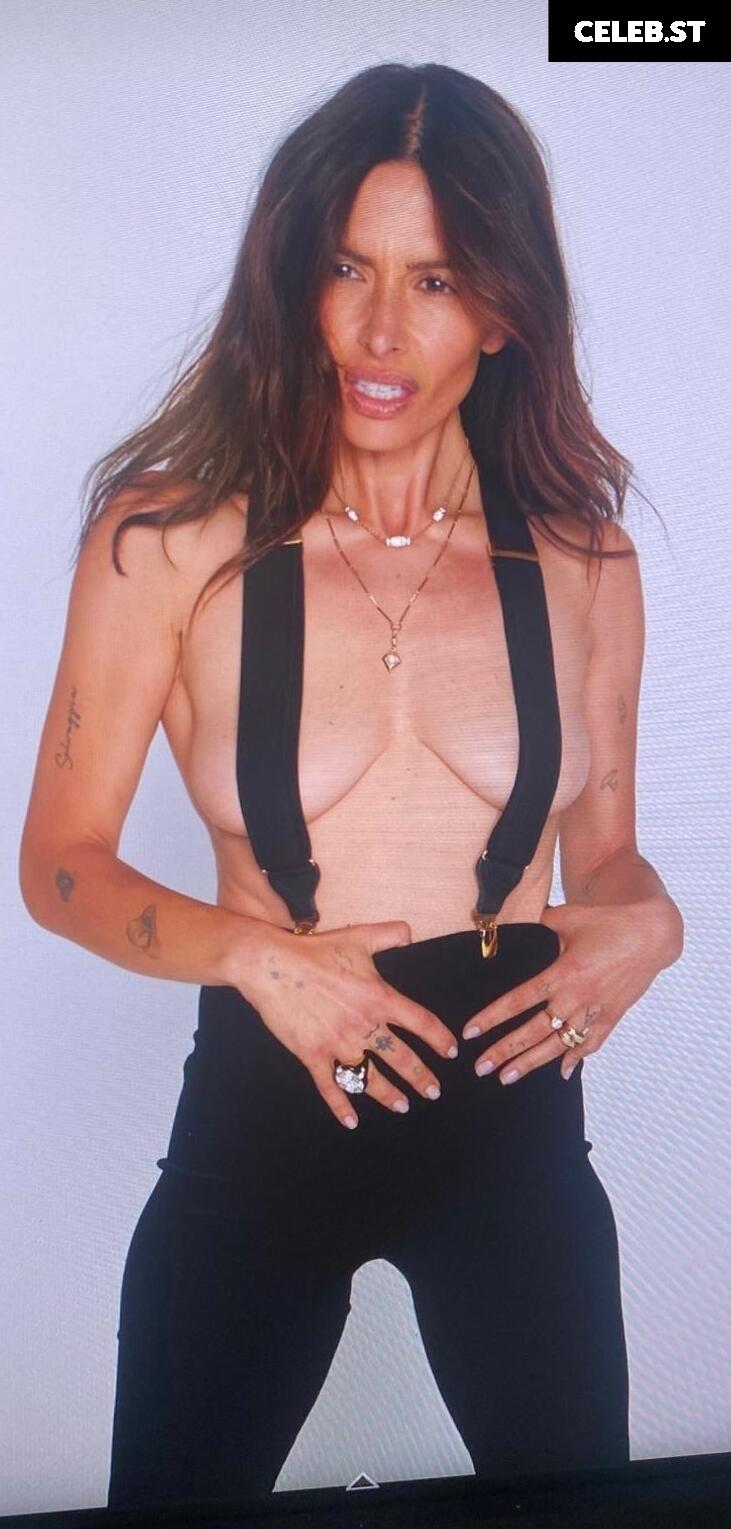 Sarah Shahi Image 2007782