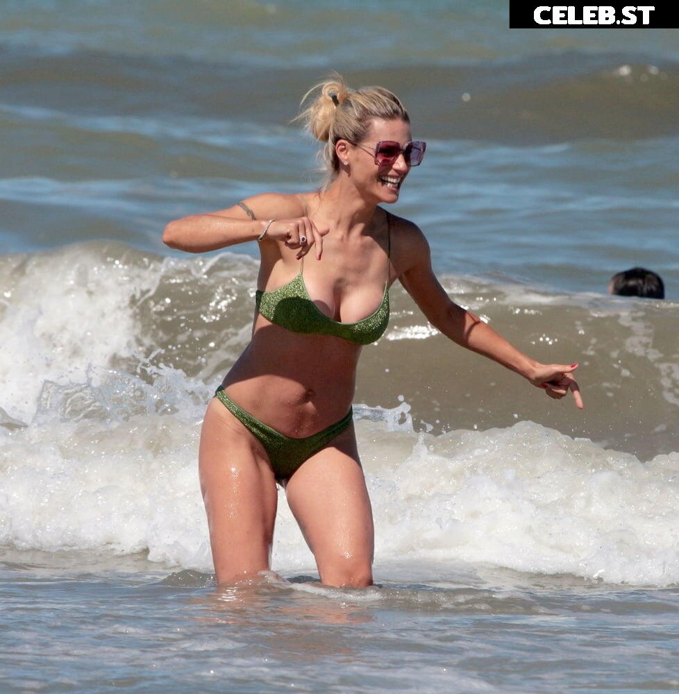 Michelle Hunziker Image 2001517