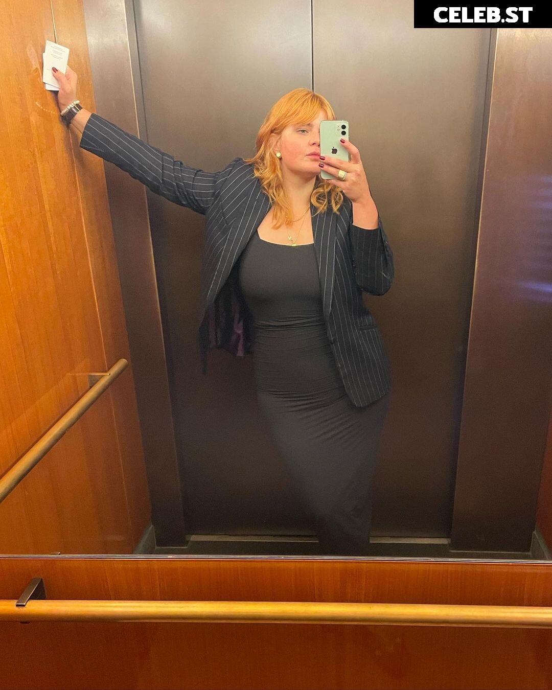 Sophie Passmann Image 2001787