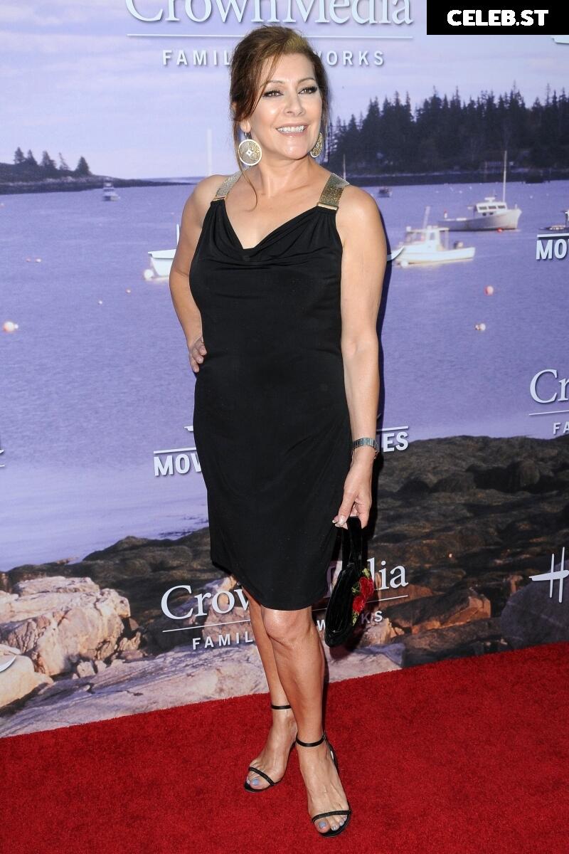 Marina Sirtis Image 2001770