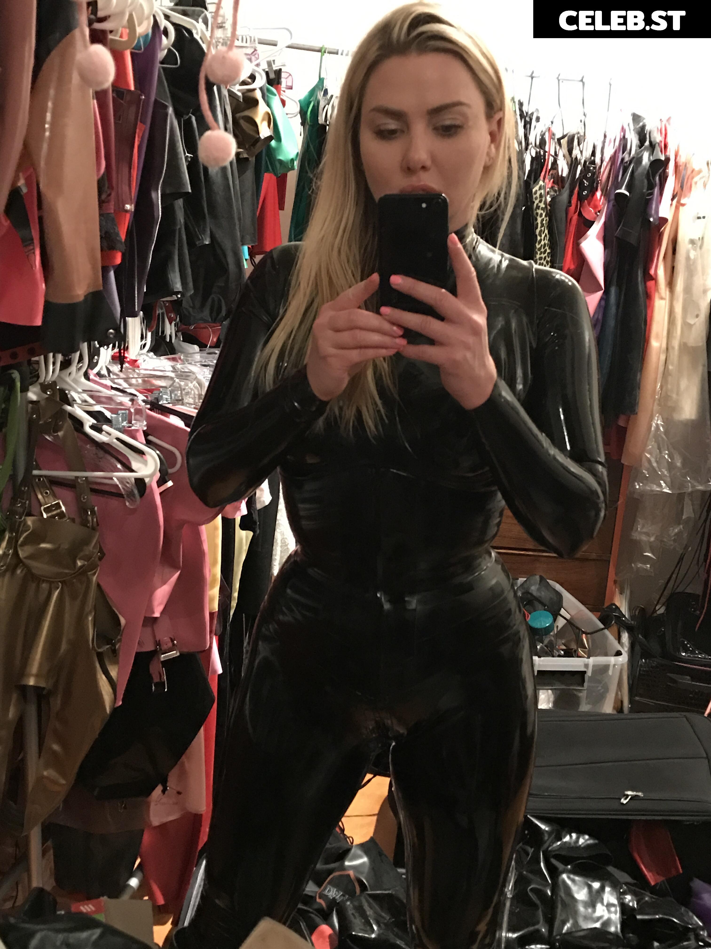 Lexi Sindel  / LexiSindel Image 20016777