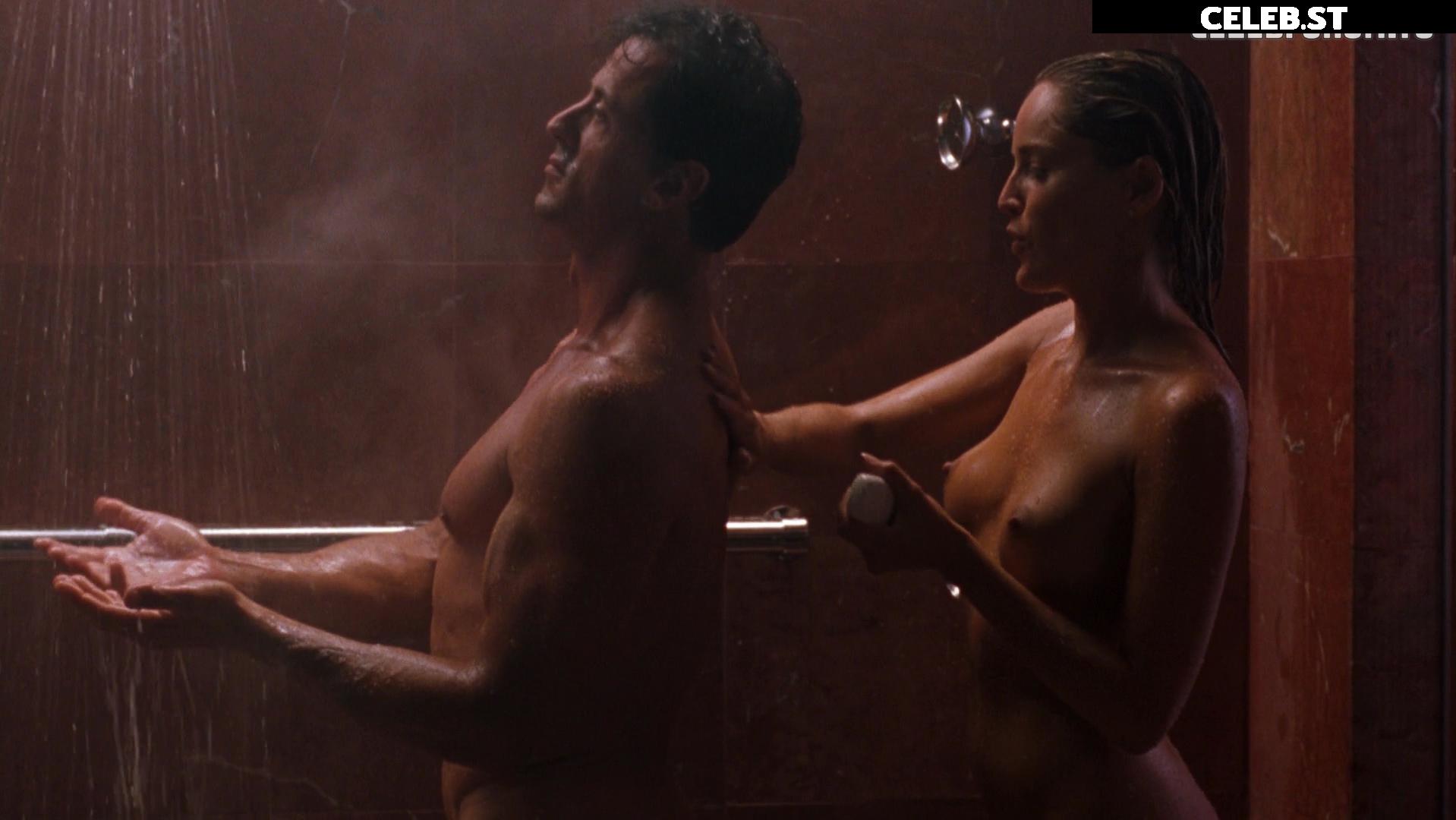 Sharon Stone Image 2002174