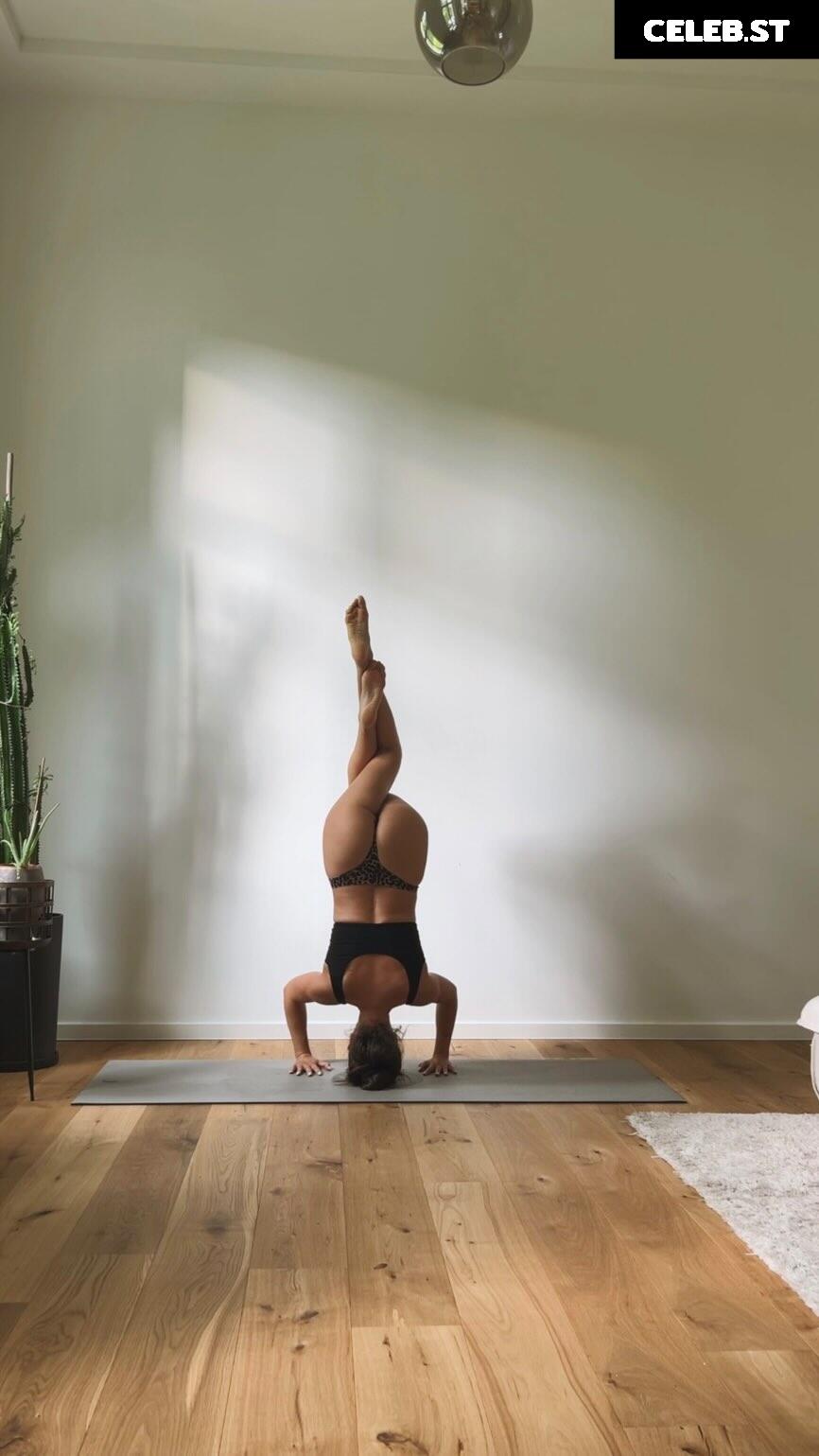 Vildan Cirpan Image 2002120