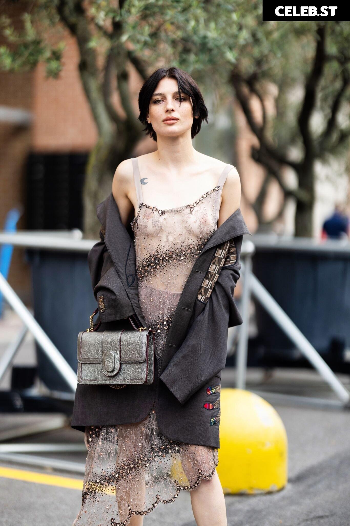 Alice Pagani Image 2002005