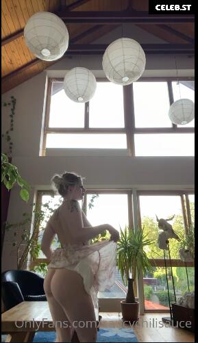 Saucychilisauce Image 200238