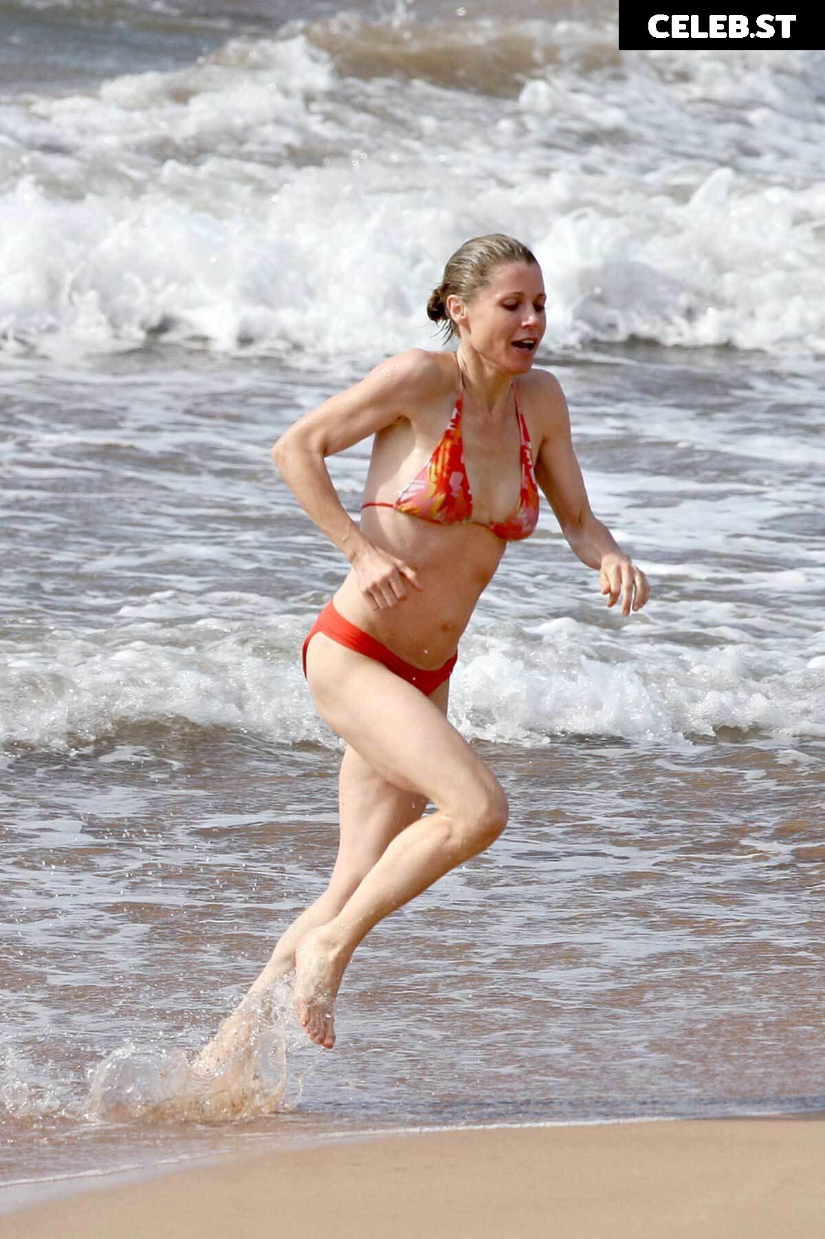 Julie Bowen Image 2003880