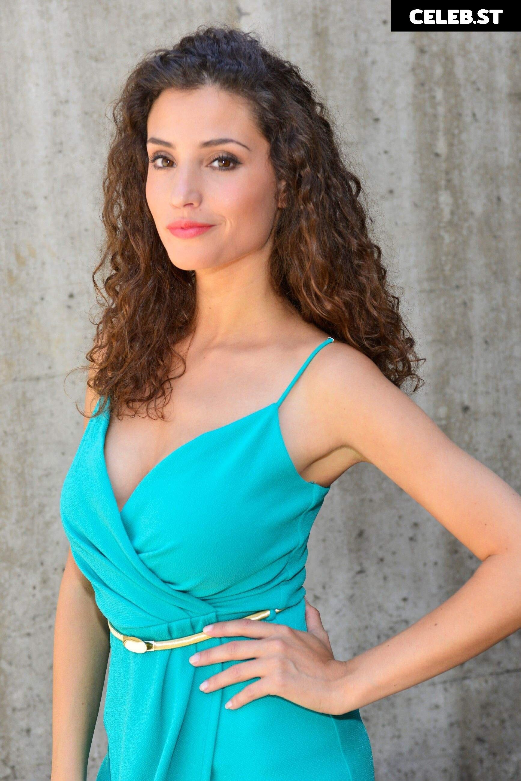 Nadine Menz Image 2000885