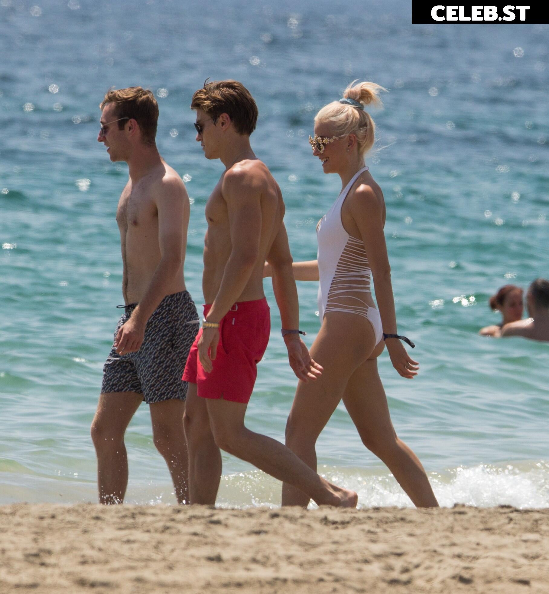 Pixie Lott Image 2000655