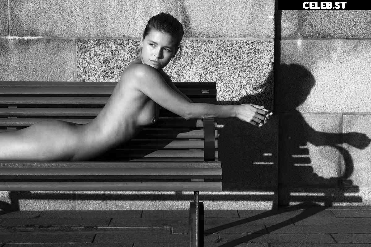 Marisa Papen Image 2000662