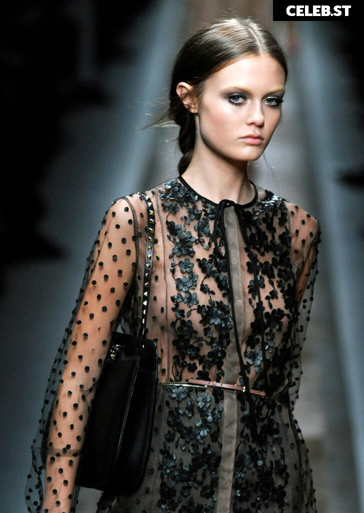 Signe Rasmussen Image 2000088