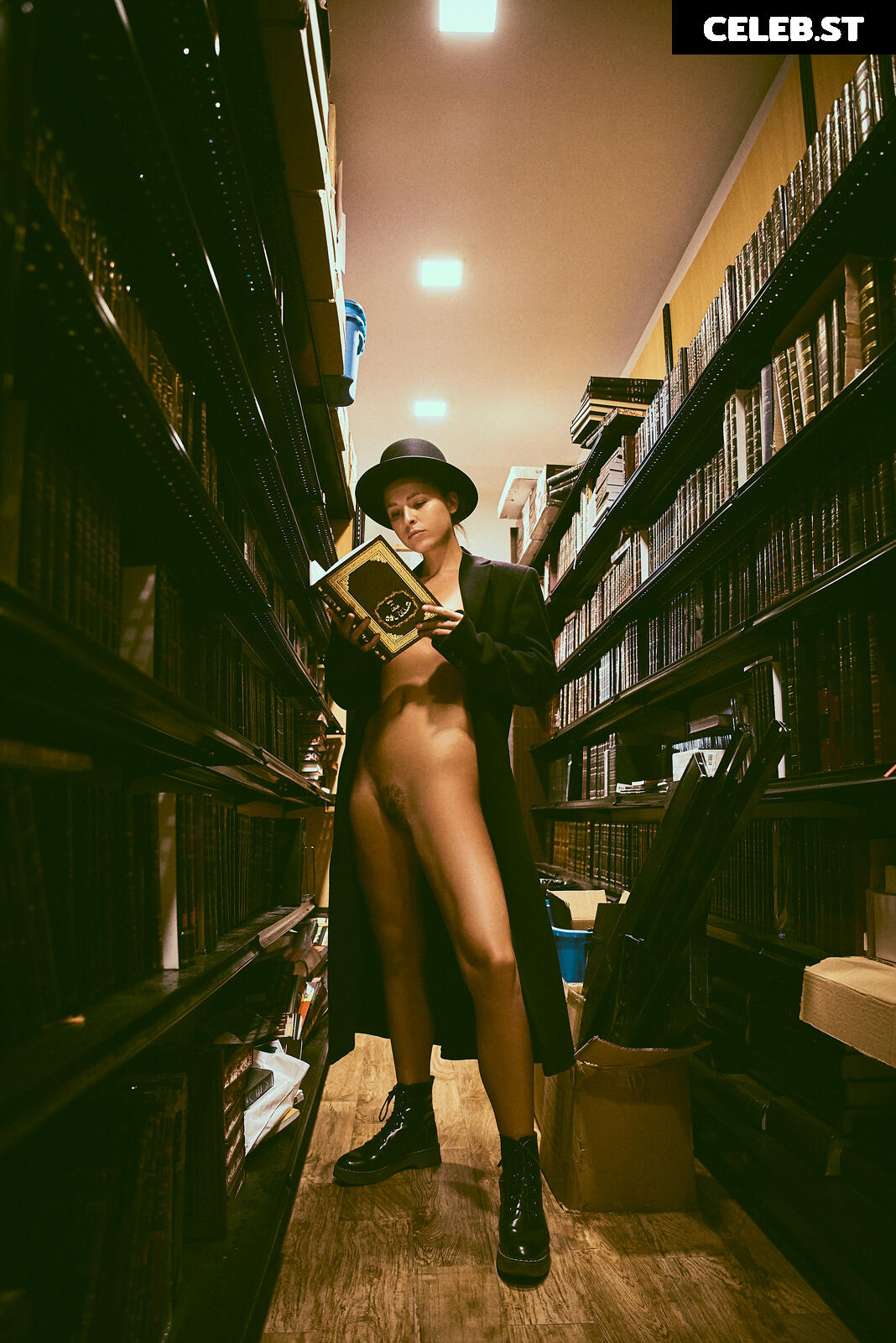 Marisa Papen Image 2009154