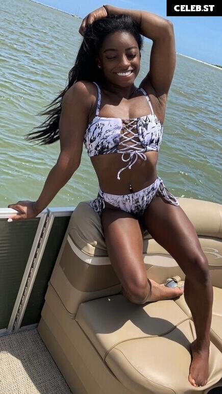 Simone Biles Image 2009166