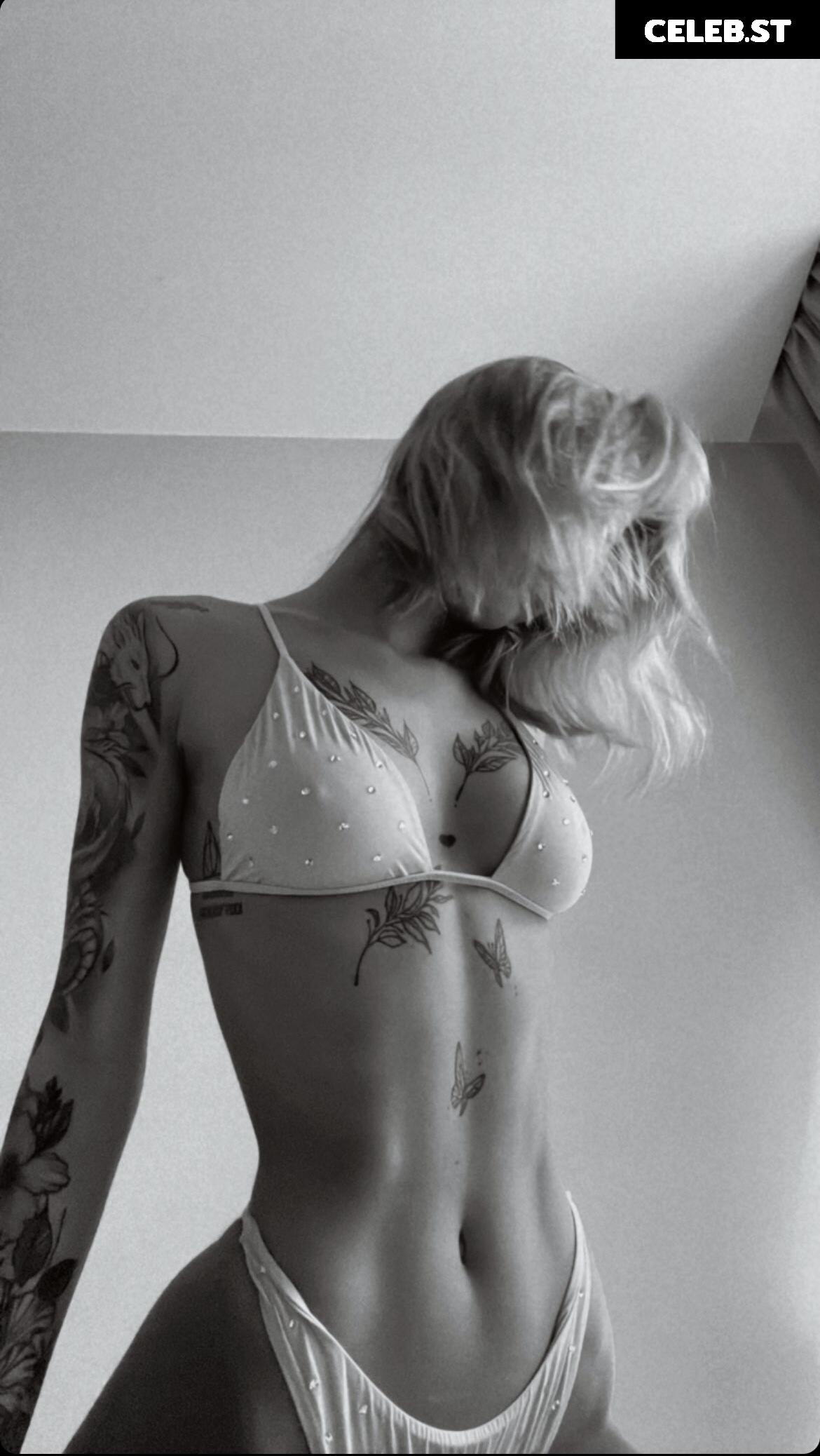 Marta Stefanska (ste_f_u_n_) Image 200858