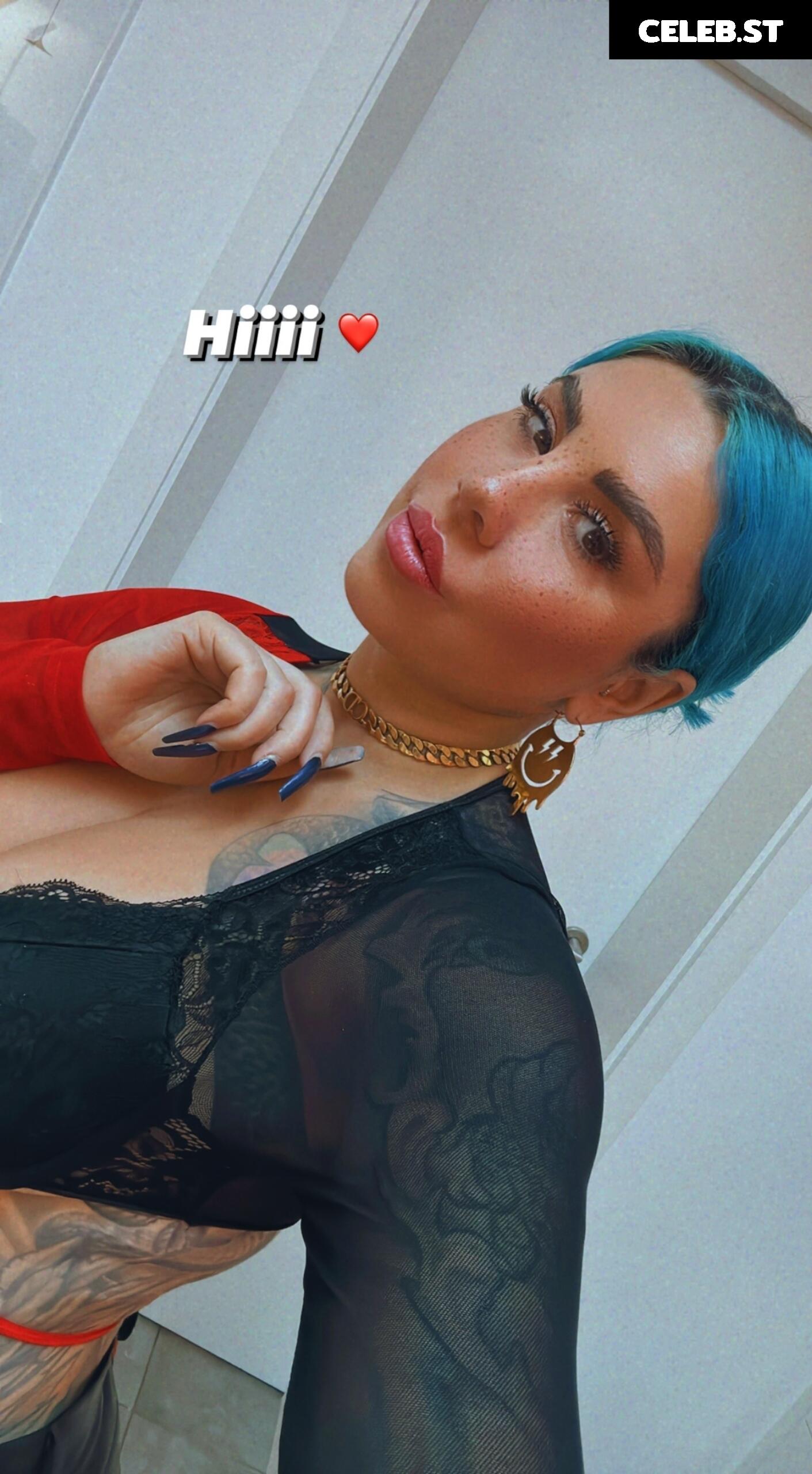 Kate Merlan Image 2008774