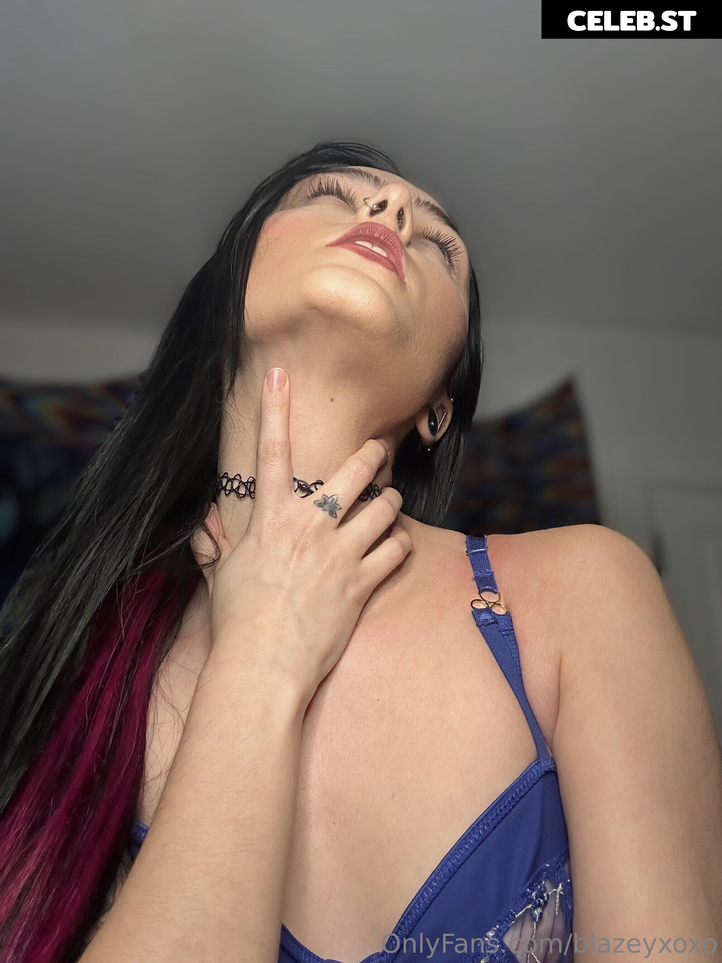 blazeyxoxo Image 11955247