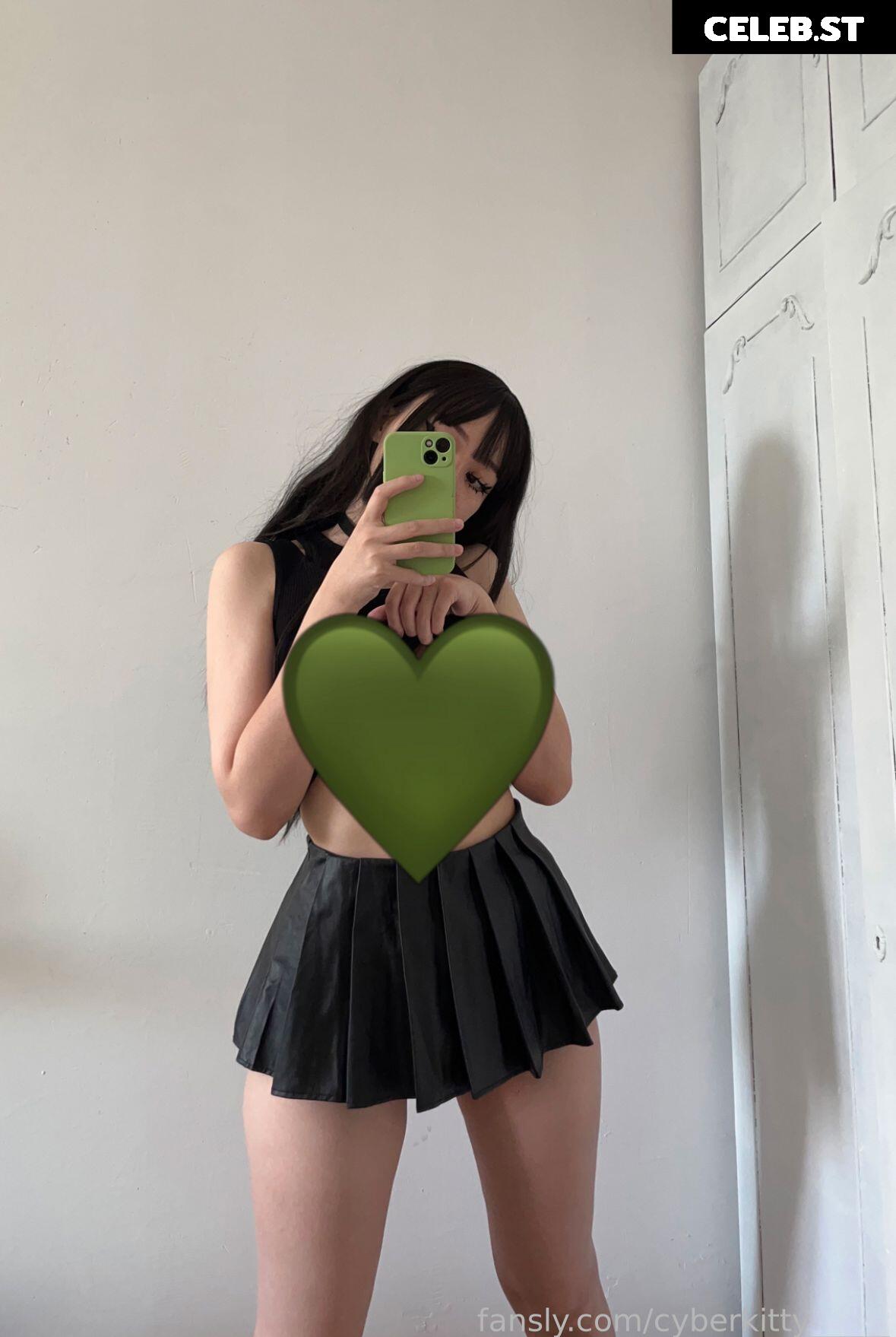 cyberkitty_____  / Dayana Yessembayeva / cyberkitty Image 11951904