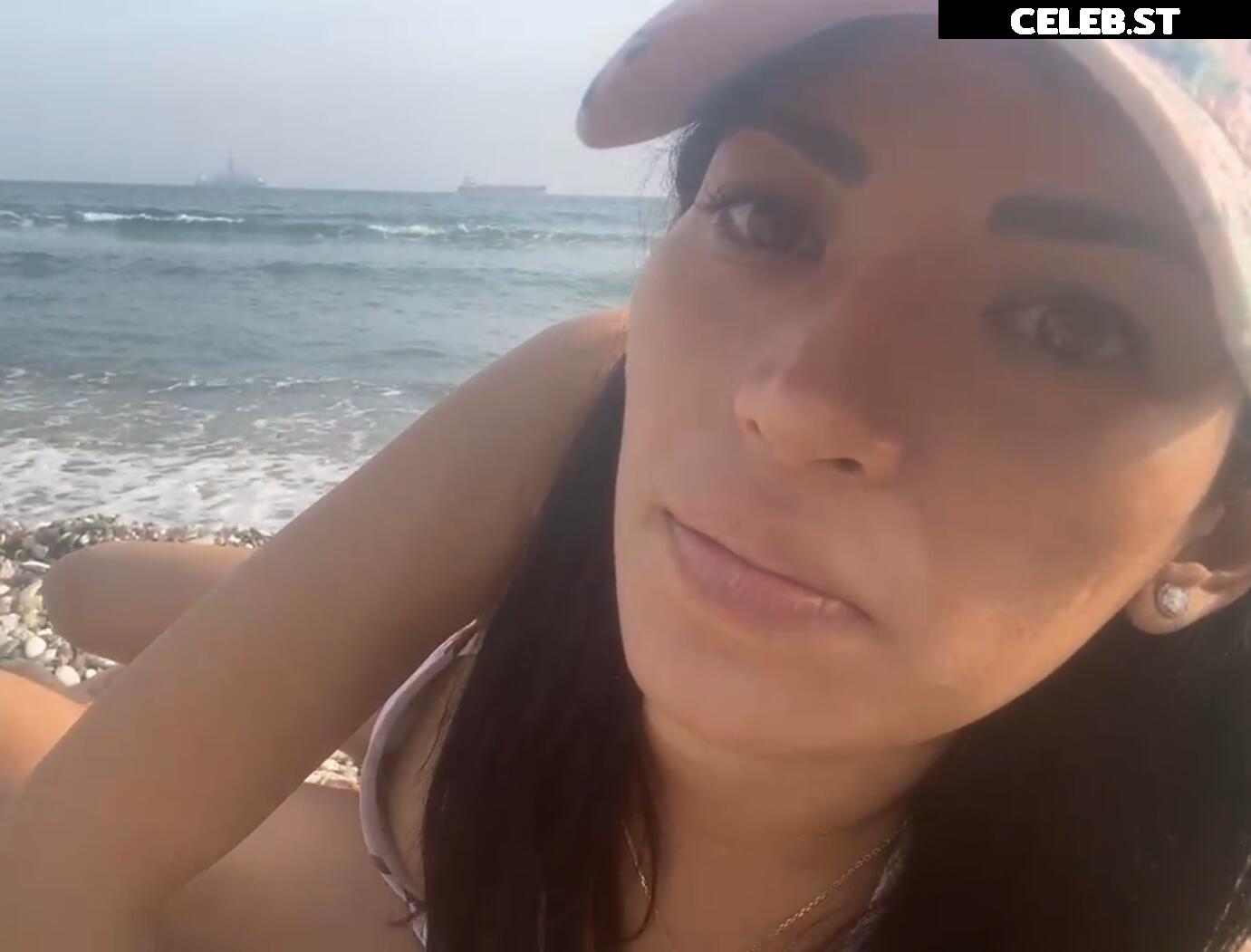 Nipslips &amp; Just Chatting streamers Image 11951596