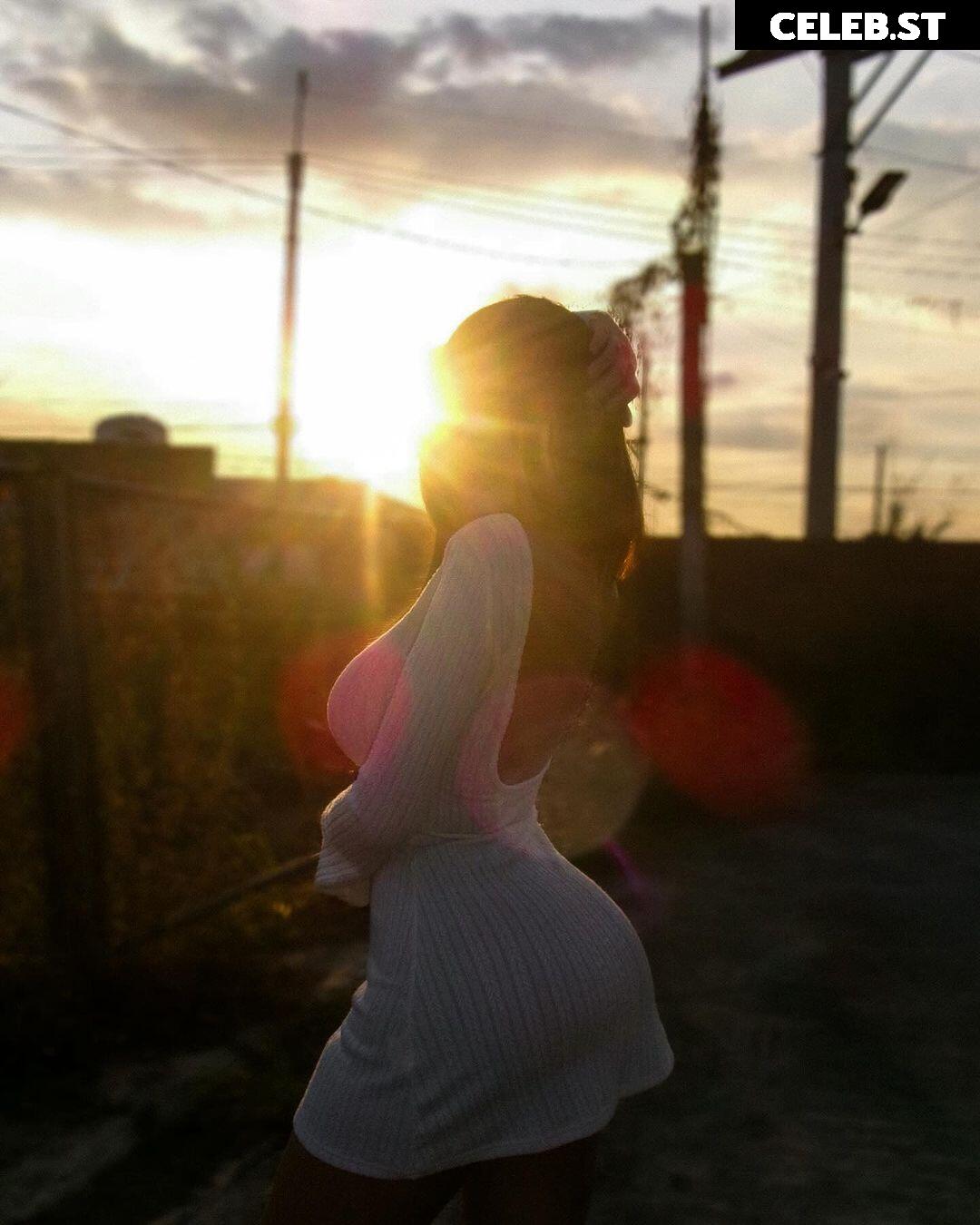 Jeila Dizon @jeilalou Image 11950425
