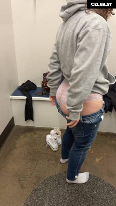 ariah_hub0 / babyyysoph02 / babyyy.soph / babyy.soph Image 11950134
