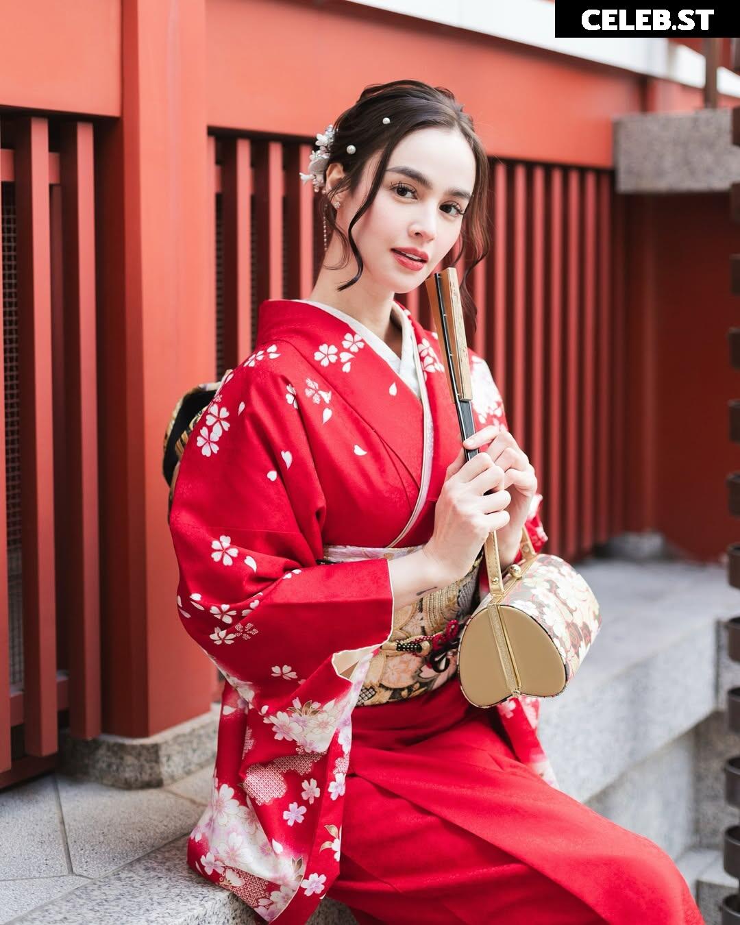 Kim Domingo Image 11952430