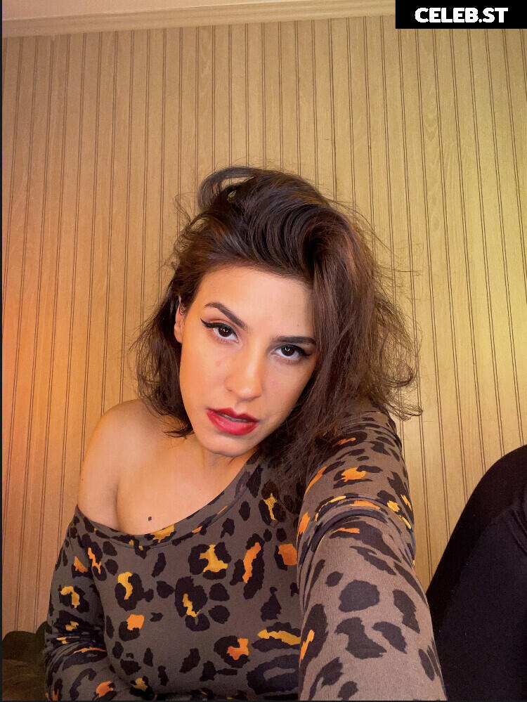 Irma La Dulce ASMR Image 11952680