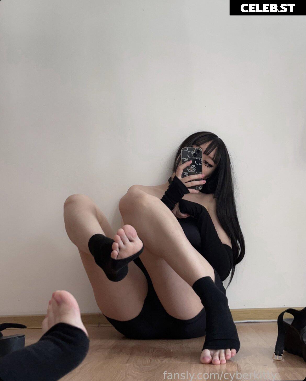 cyberkitty_____  / Dayana Yessembayeva / cyberkitty Image 11952022
