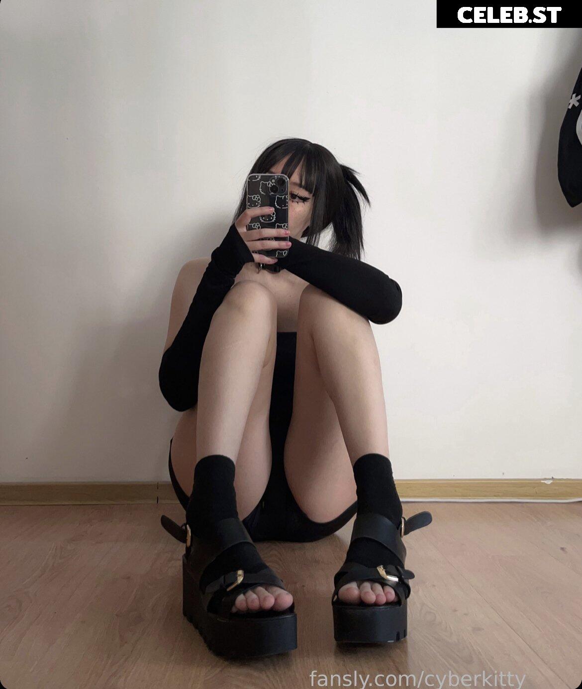 cyberkitty_____  / Dayana Yessembayeva / cyberkitty Image 11952020