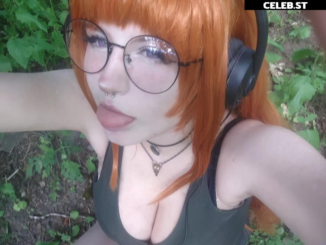 mylittlerobin | Robin Grey Image 11961780