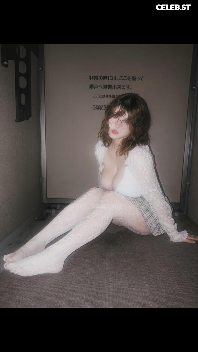 mylittlerobin | Robin Grey Image 11961728