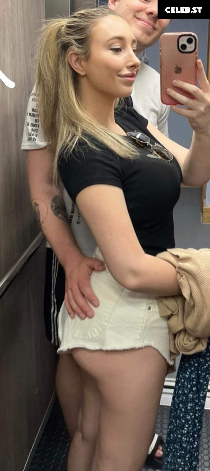 Chloe May / Chlo.mayy / chloandmatt Image 11960929