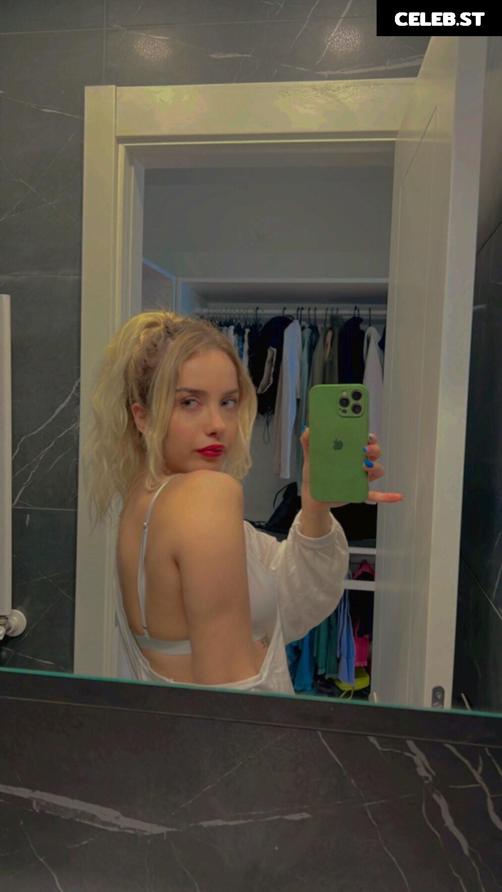 Gizem Bagdacicek | gizemsavagex | gizeembagdacicek | avokadoyesilii1 Image 11962153