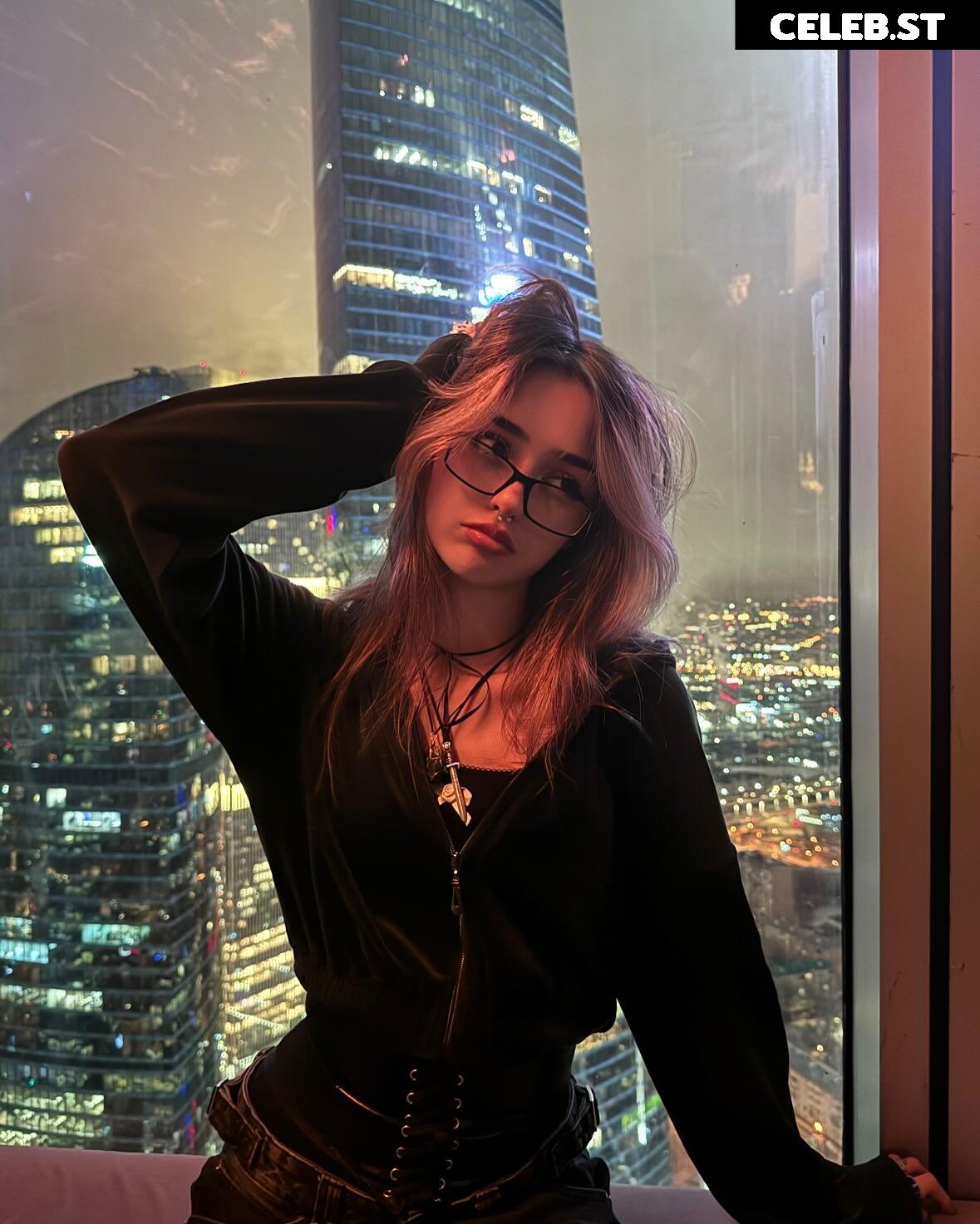 pavuk1_0 Image 11978145