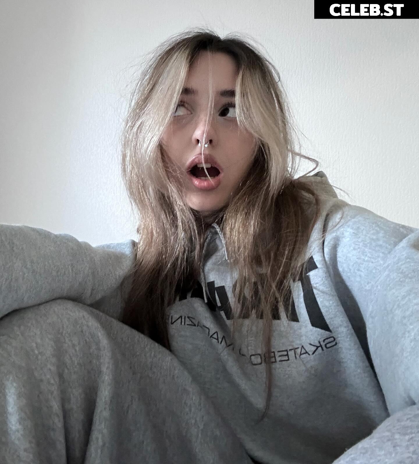 pavuk1_0 Image 11978170