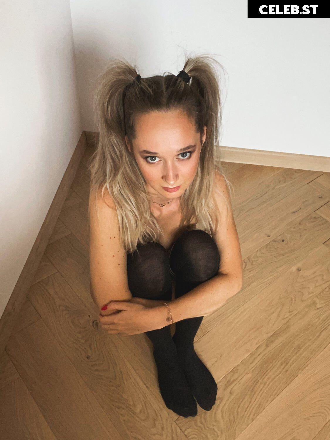BlondeDouce | Blonde Douce Image 11974003