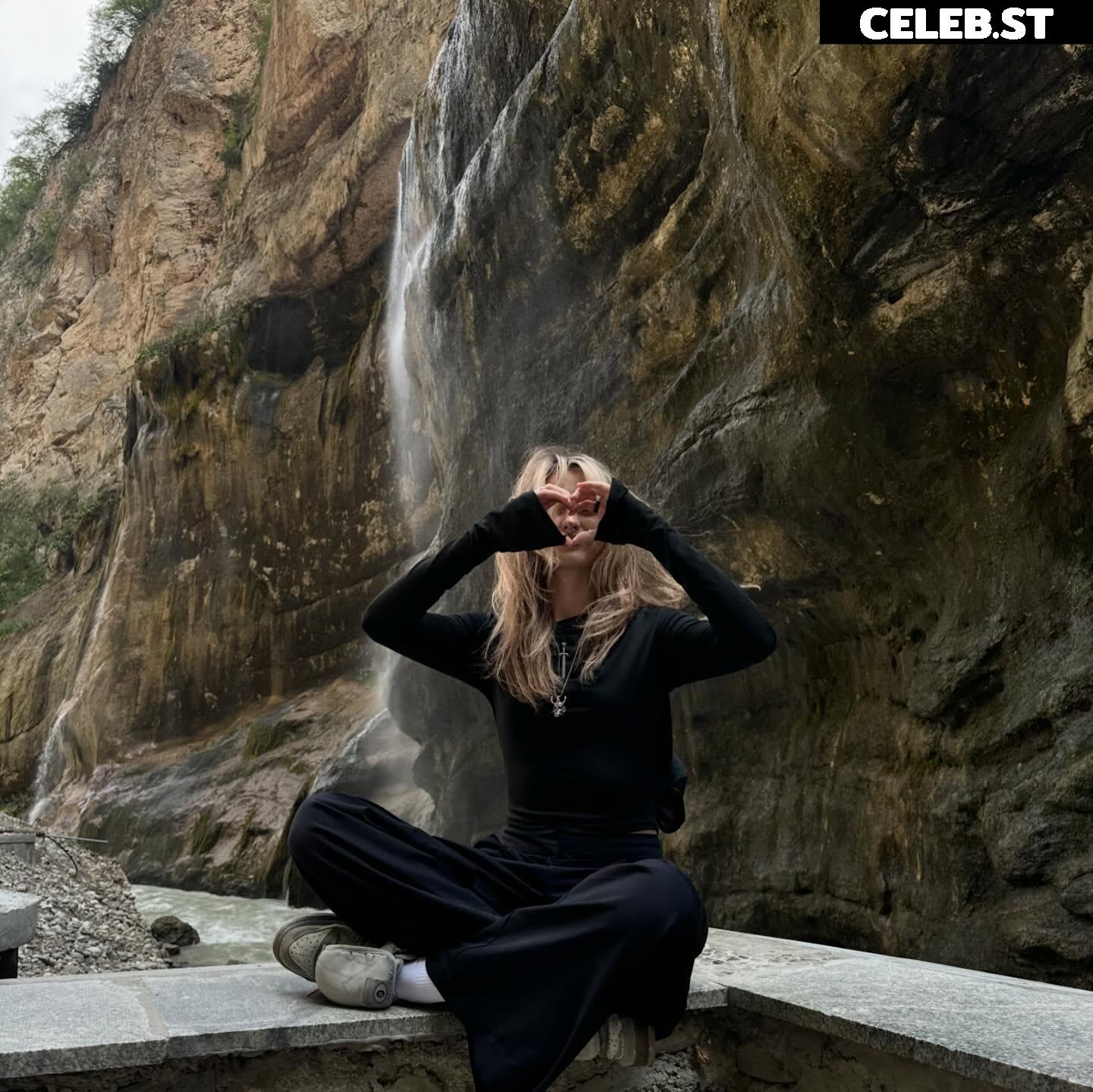 pavuk1_0 Image 11977738