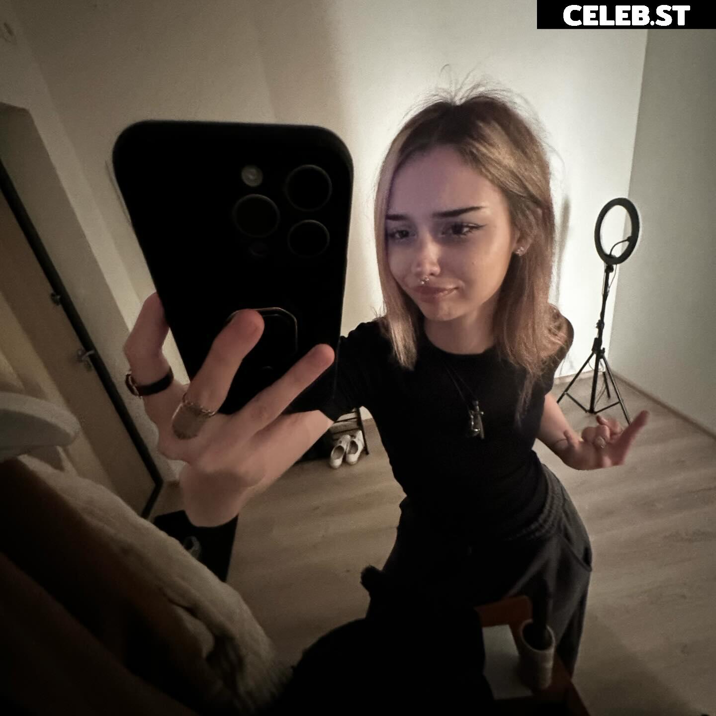 pavuk1_0 Image 11977749