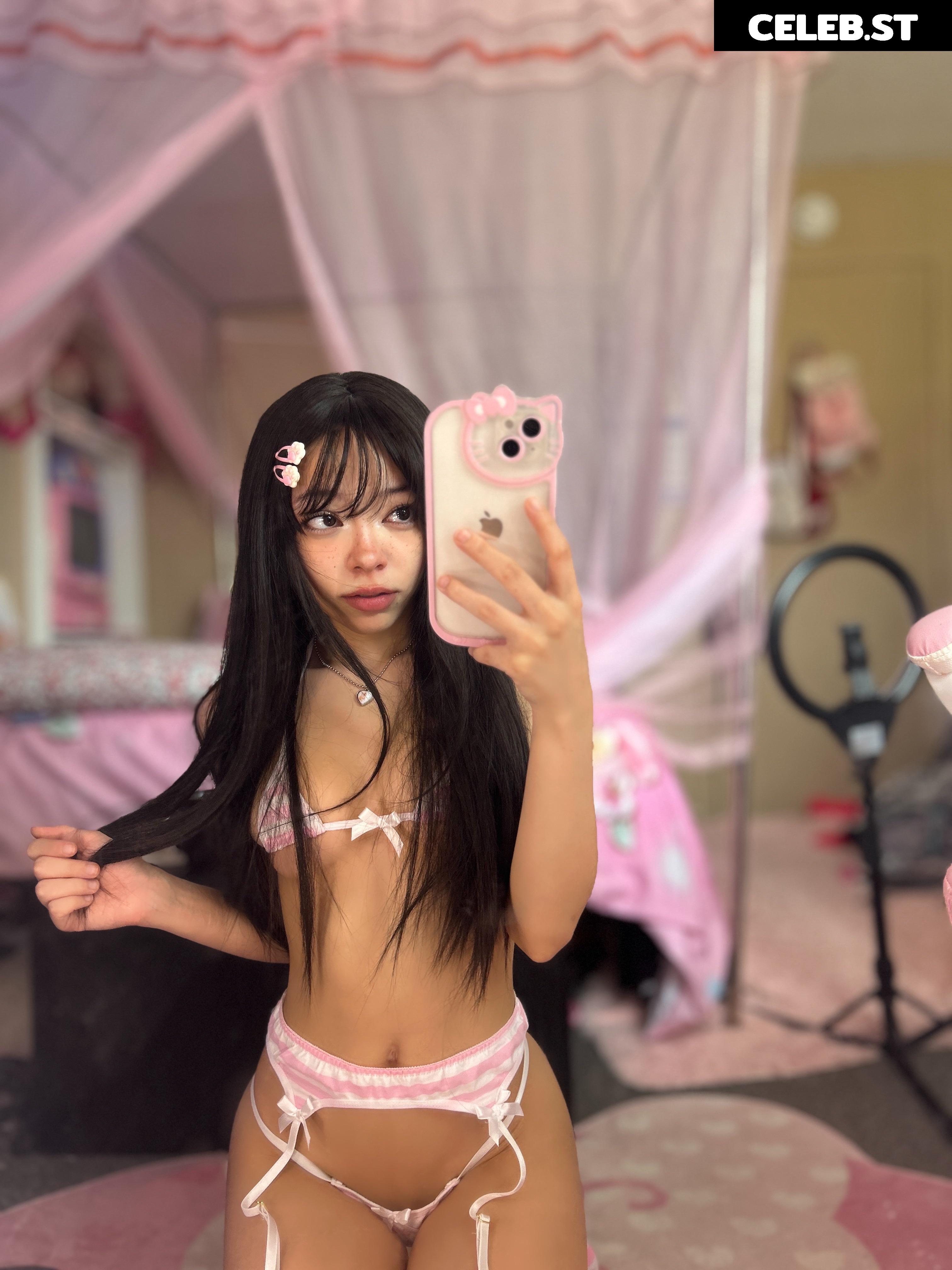 lillianmaee / Lillian Mae / Lillian.bunniee Image 11971008