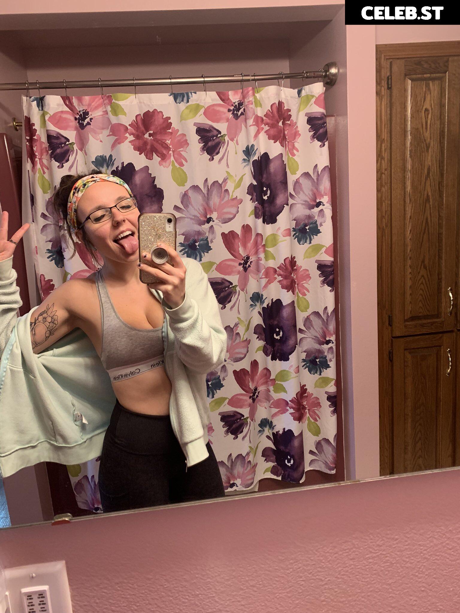 glassescutie24 Image 11970741