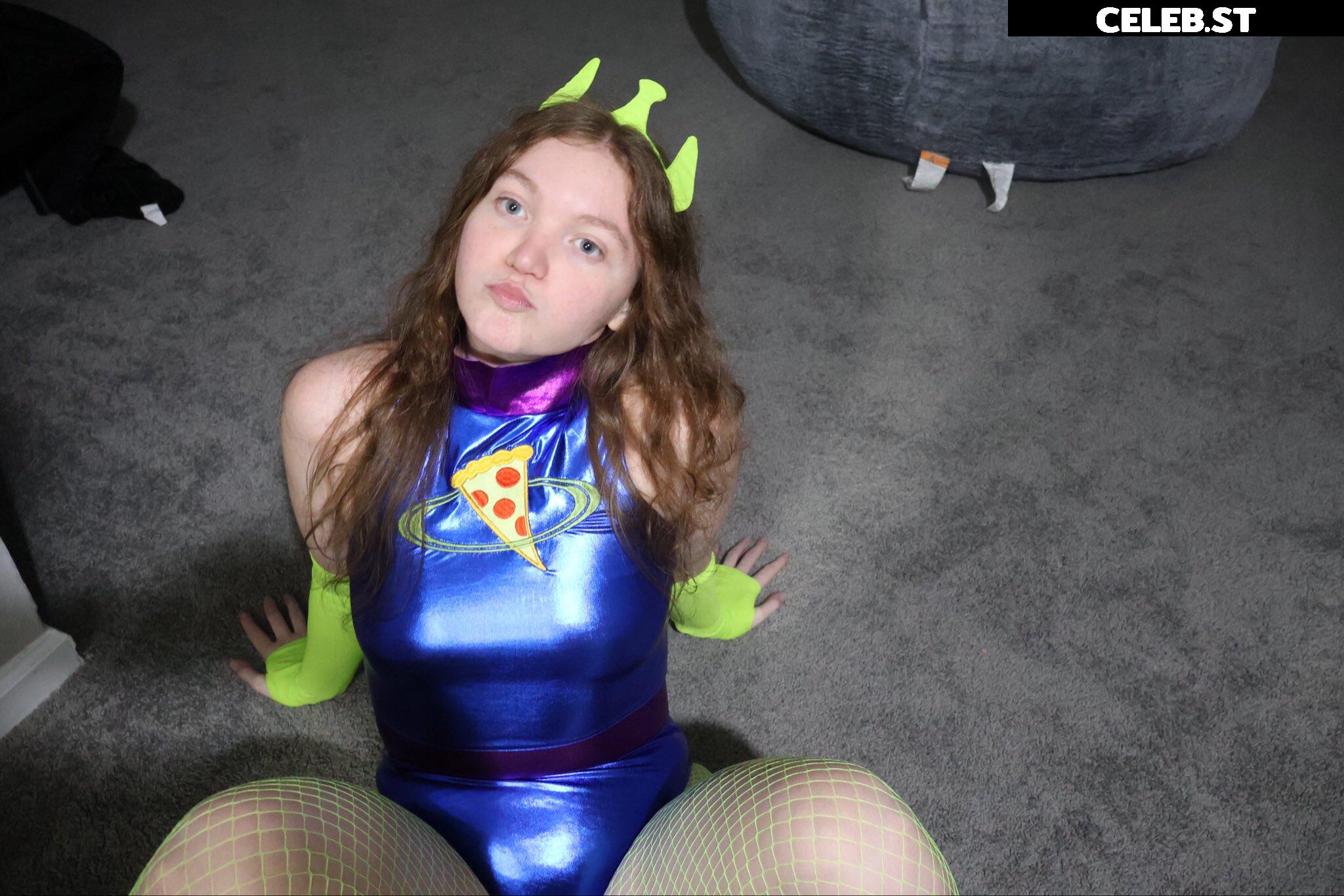 stonerbaby01 / stoner.baby / mariahdemps / dempsey_mariah Image 11972798